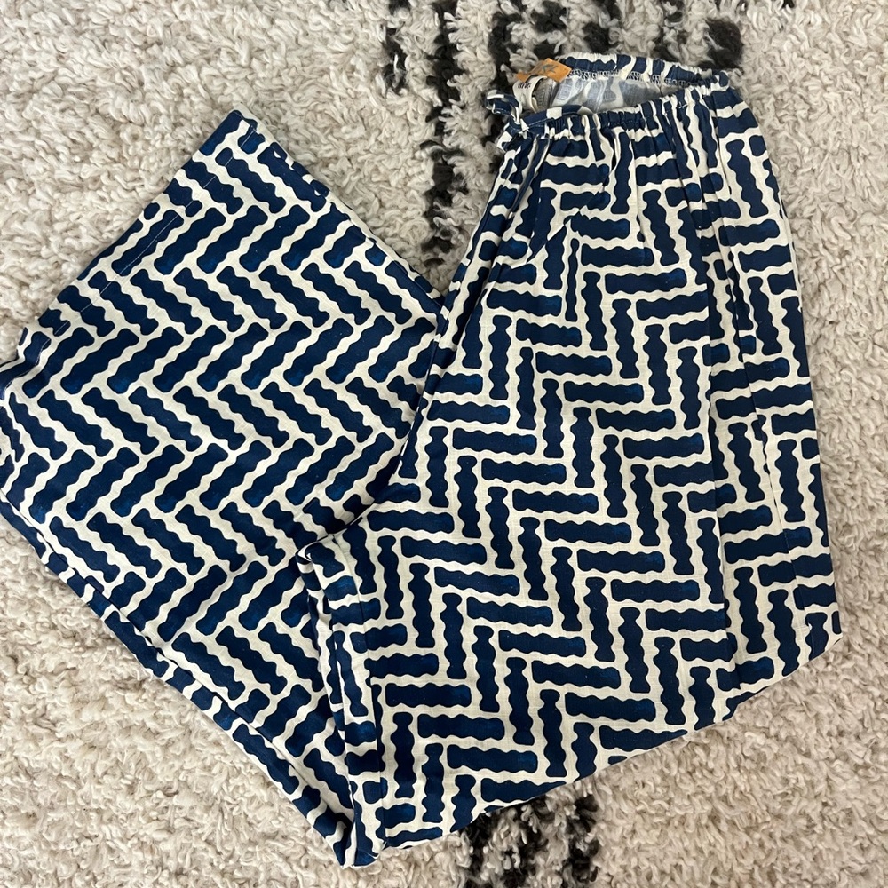 Top and pants set Verge Girl Blue and White linen print